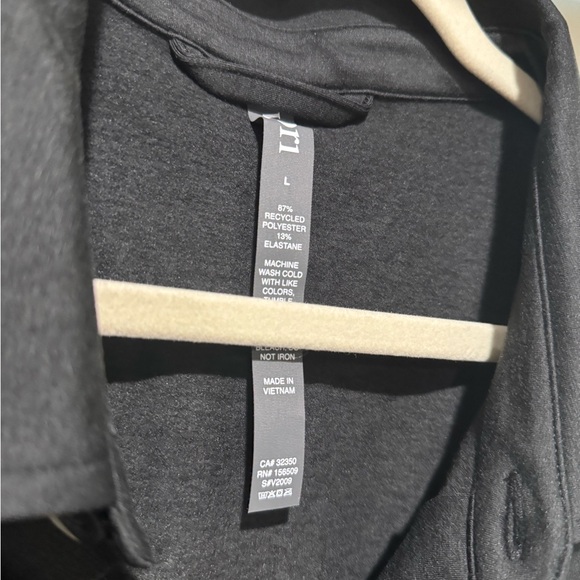 Vuori coronado black tshirt jacket - Picture 6 of 8